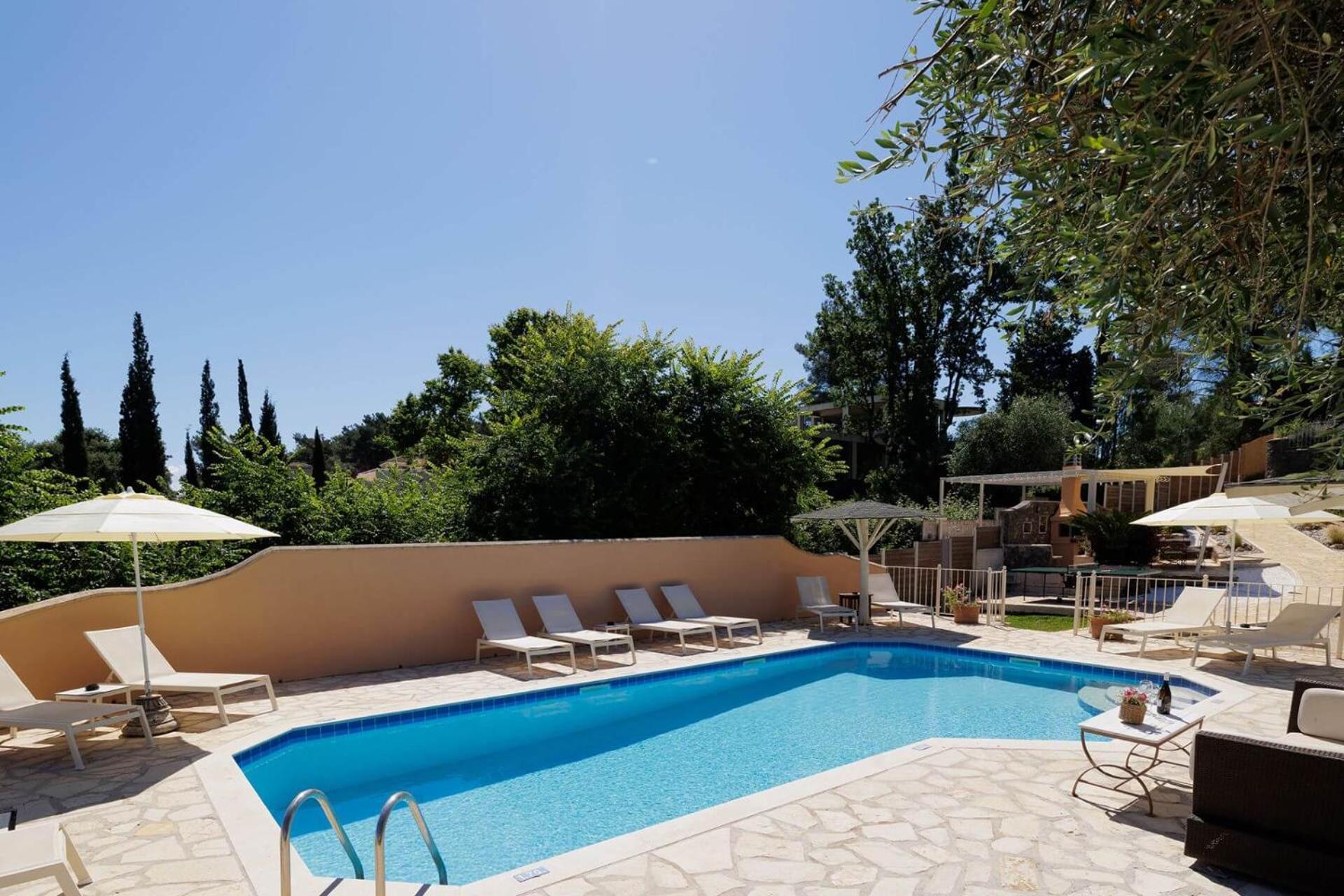 Villa St Nicholas House With Private Heated Pool Dassia  Eksteriør billede